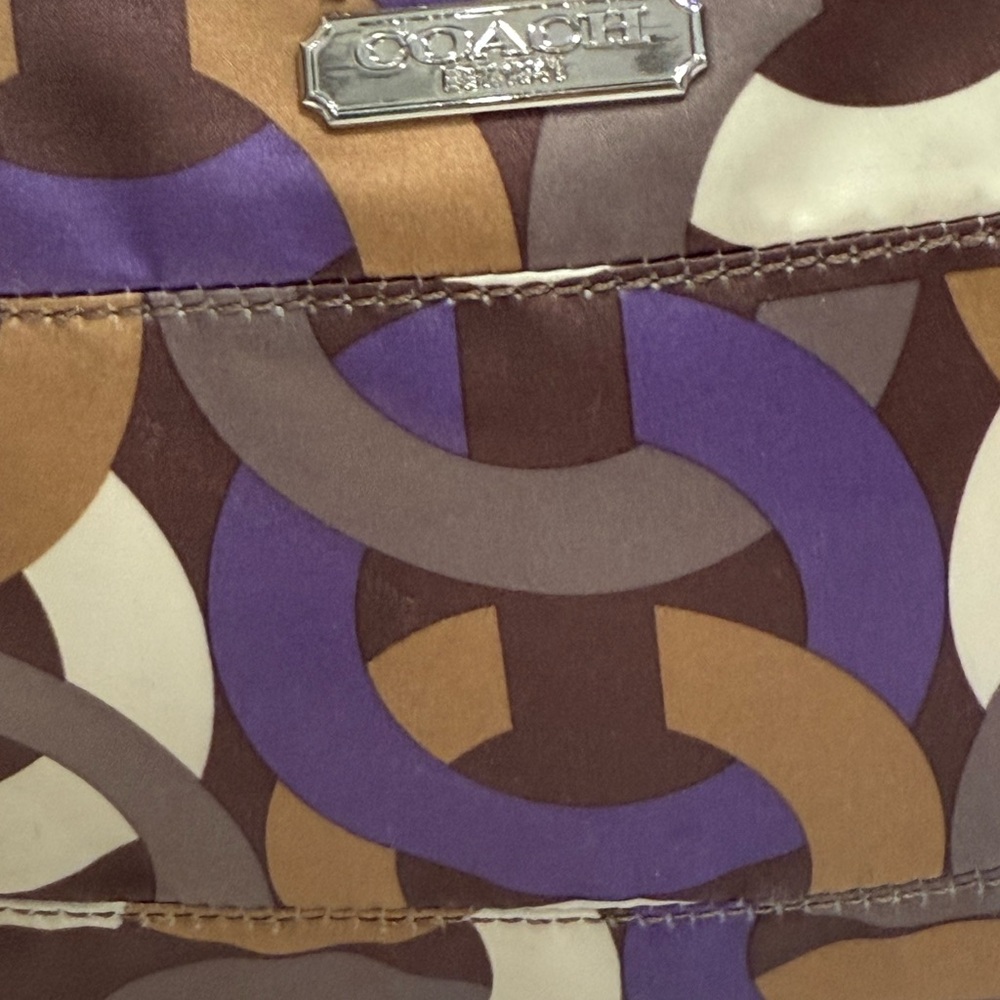 Coach Madison vintage east west chainlink signature tote purse EUC - Picture 7 of 12